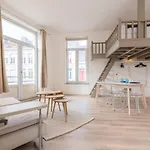 Apartament Spacious And Bright In The Center. *