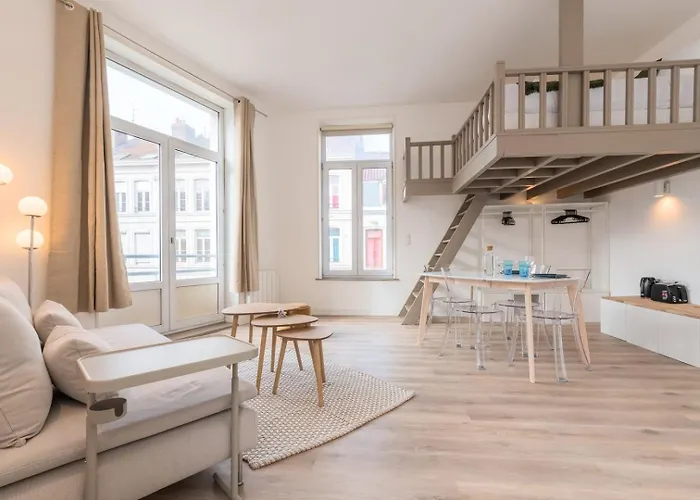 Appartamento Spacious And Bright In The Center. *